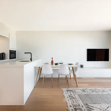 In With Stunning Sea View, Cleaning Included Apartment Koksijde