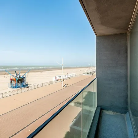 In With Stunning Sea View, Cleaning Included * 코크시데