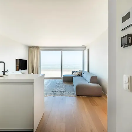 아파트 In With Stunning Sea View, Cleaning Included