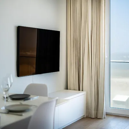 In With Stunning Sea View, Cleaning Included Koksijde